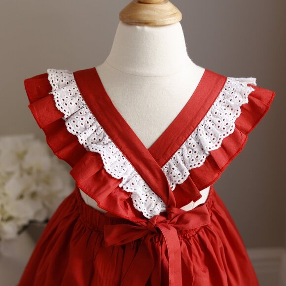 Red Pinafore Dress Embroidered Lace Eyelet Trim Size 2T/3T Perfect Condition - Picture 3 of 7